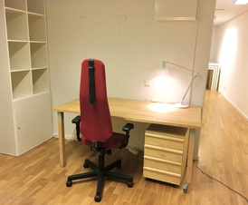 Kontorsplats hos Konsthantverkscentrum uthyres