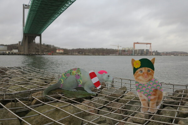 Påsklovsverkstan Masker, Pifferi och Klippdockstrolleri 