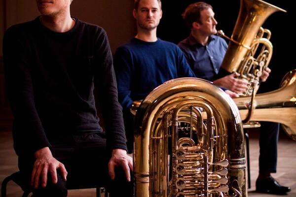 Trixter musikscen presenterar i samarbete med Levande Musik: Microtub