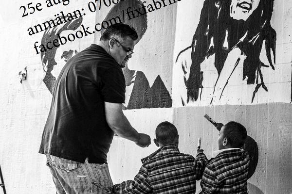 Muralmålning med Benny Cruz i Sandarna