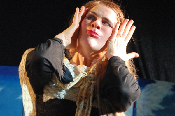 FRIRUM / Dans & Teater Scenkonstvandring på Konstepidemin