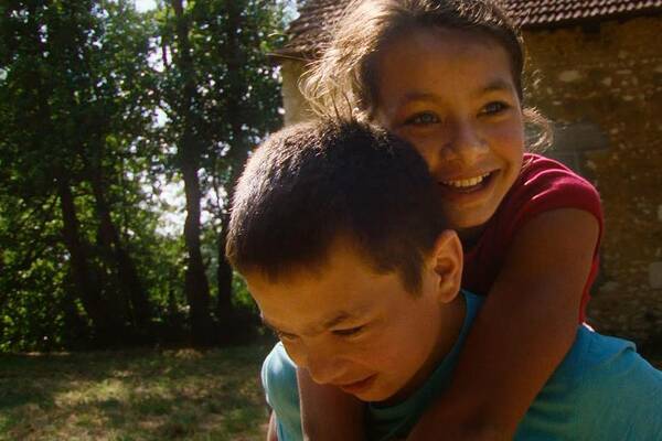 DOC LOUNGE GBG presenterar: SPARTACUS & CASSANDRA · Förfilm: I ANDRA HAND · 29/3