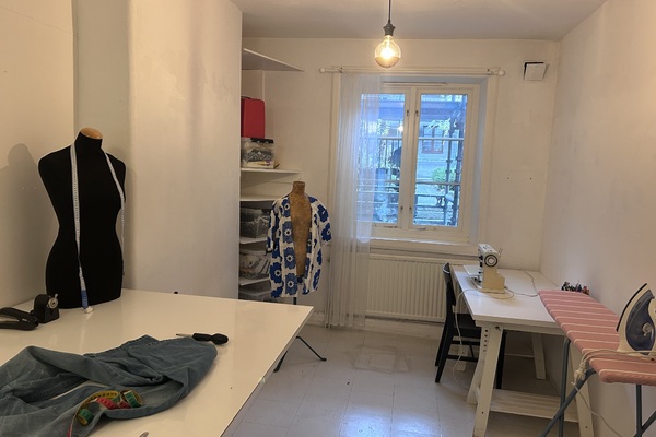 Mysigaste ateljén i Majorna