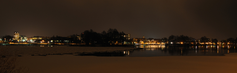 Trollhättan skyline by night. Bild: ACT