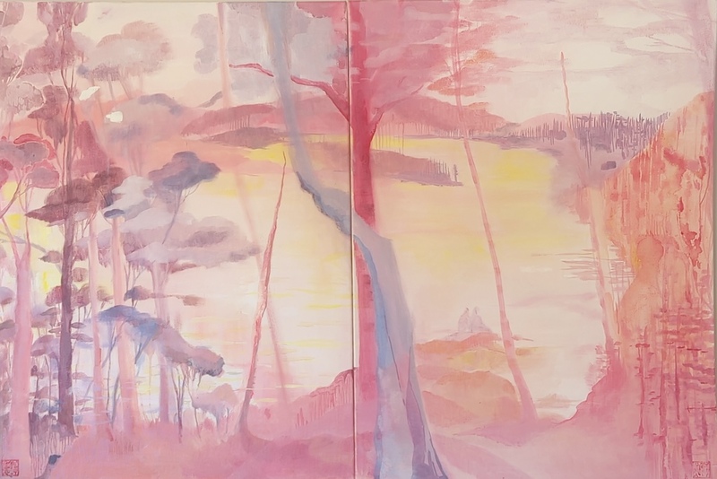 Misaki Hata visar måleri på Galleri KC