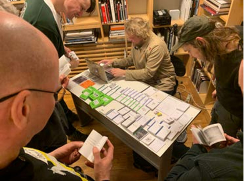 PUUT- Artist Book- bibliotek av och med Karl Larsson