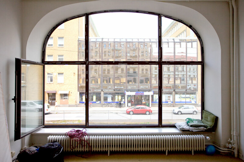 Ledig studioplats vid Järntorget!